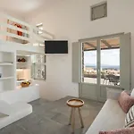 Villa Lolantonis - 3br Sea View & Infinity Pool - Thymari *