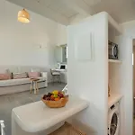 Villa Lolantonis - 3br Sea View & Infinity Pool - Thymari